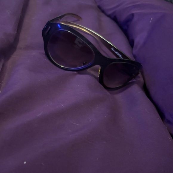 Authentic Christian Dior, Chic Black sunglasses